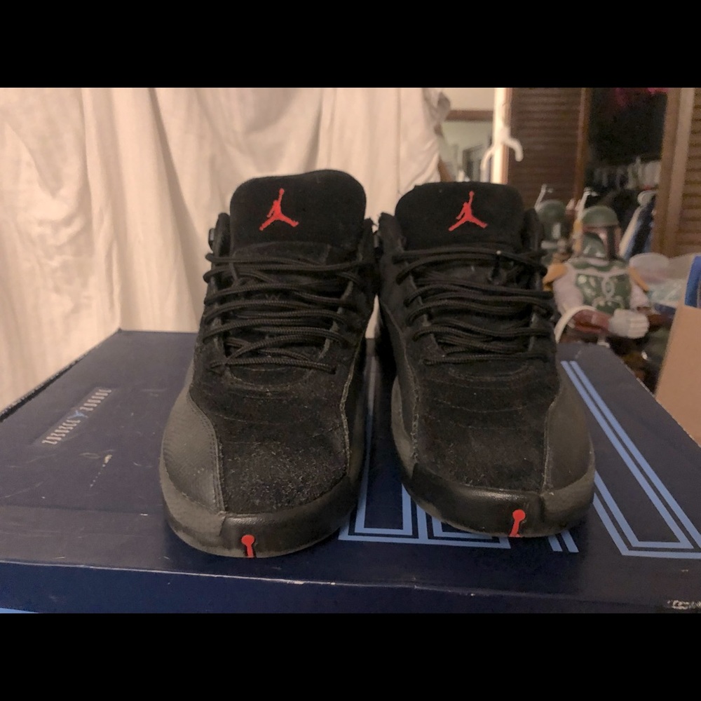 Air Jordan 12 low max orange